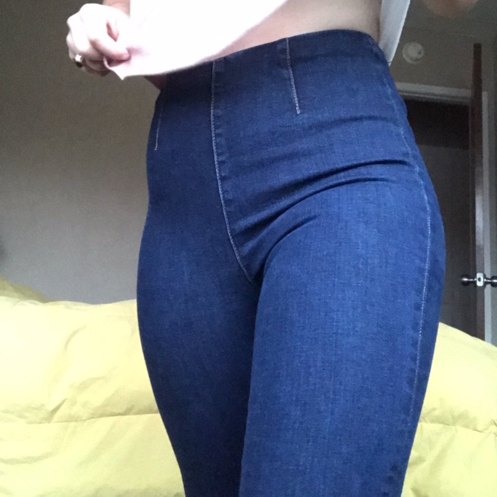High waisted BDG blue jeans 27